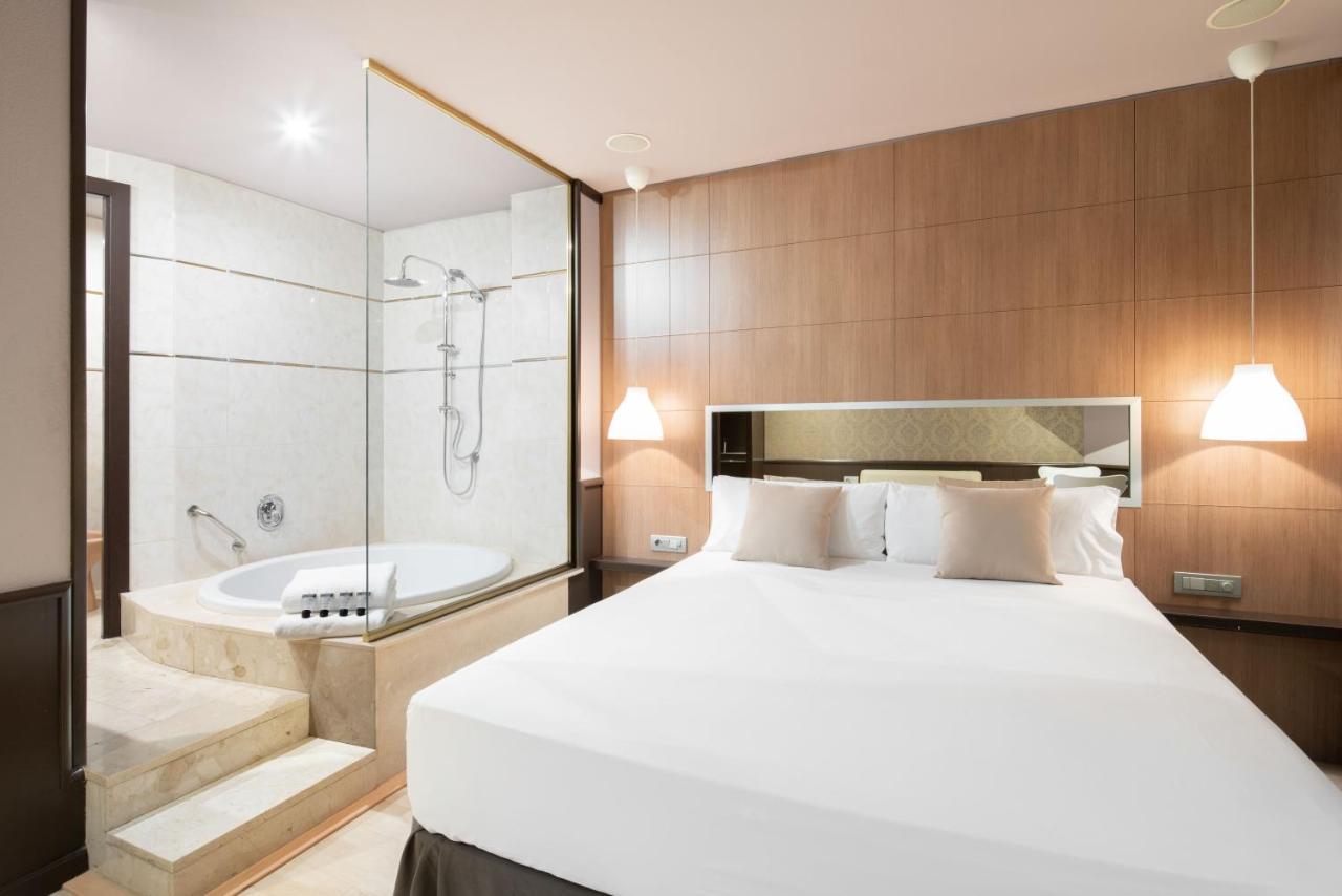 Hotel Punt 14 Ґаба Екстер'єр фото