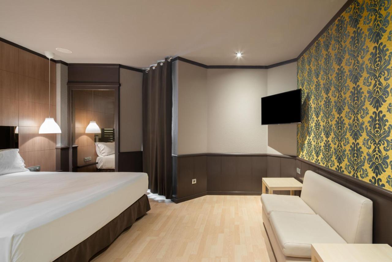 Hotel Punt 14 Ґаба Екстер'єр фото